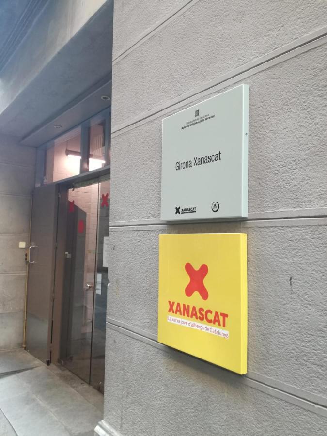 Alberg Girona Xanascat Bagian luar foto
