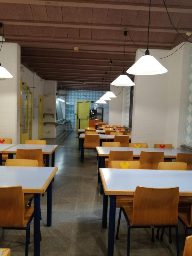 Alberg Girona Xanascat Bagian luar foto