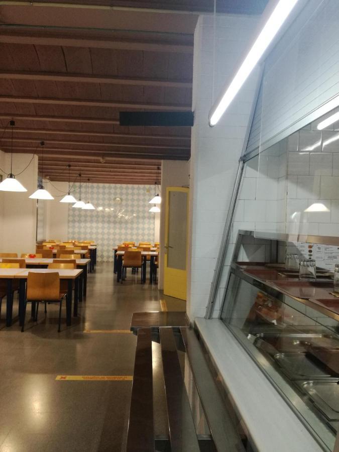 Alberg Girona Xanascat Bagian luar foto